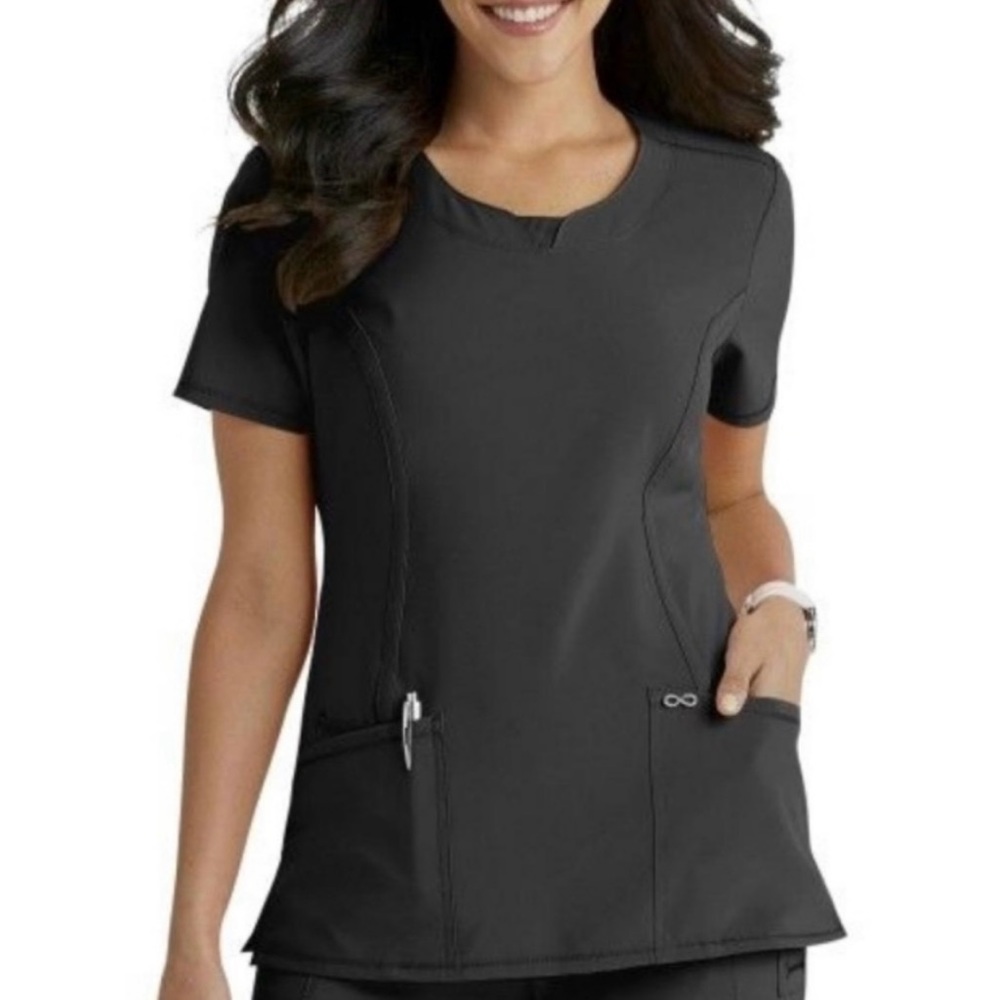 Cherokee infinity women’s scrubs
